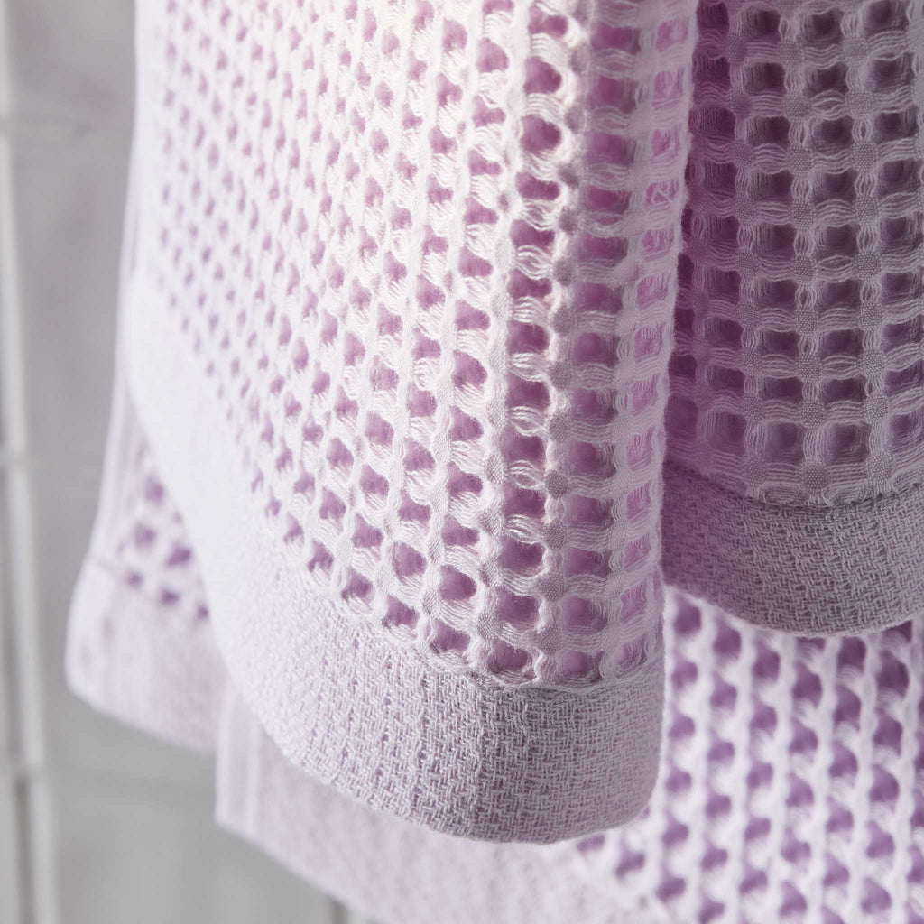 Dreamweave Waffle Bath Towels Set of 2 A4
