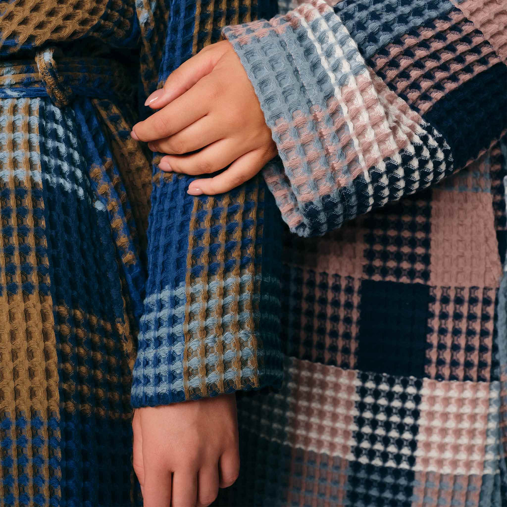 Dreamweave Waffle Robe Z9