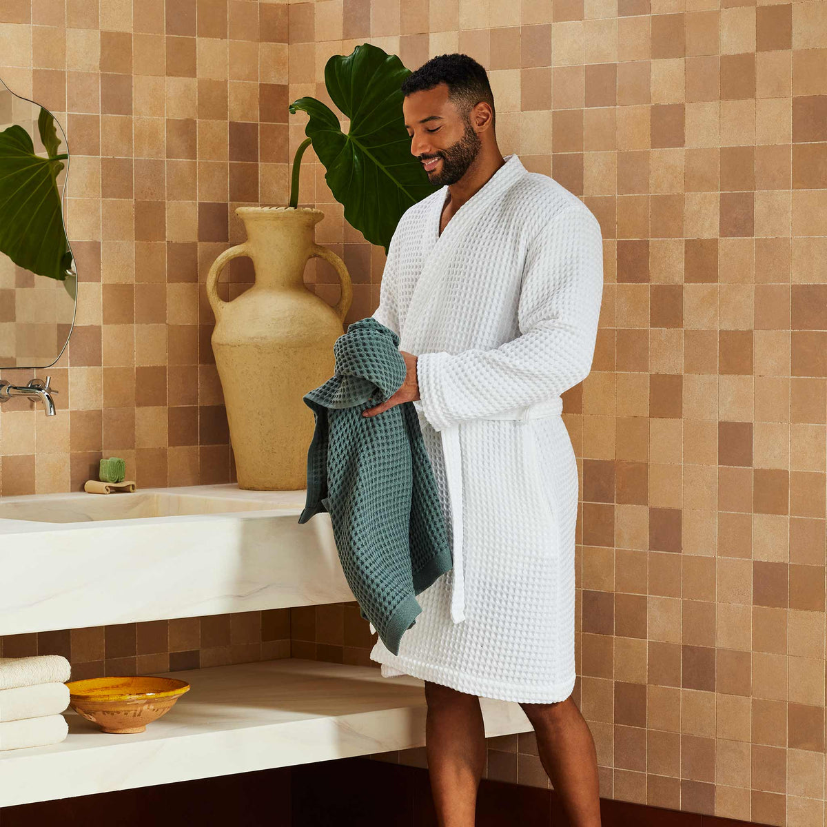 Dreamweave Waffle Robe Z9