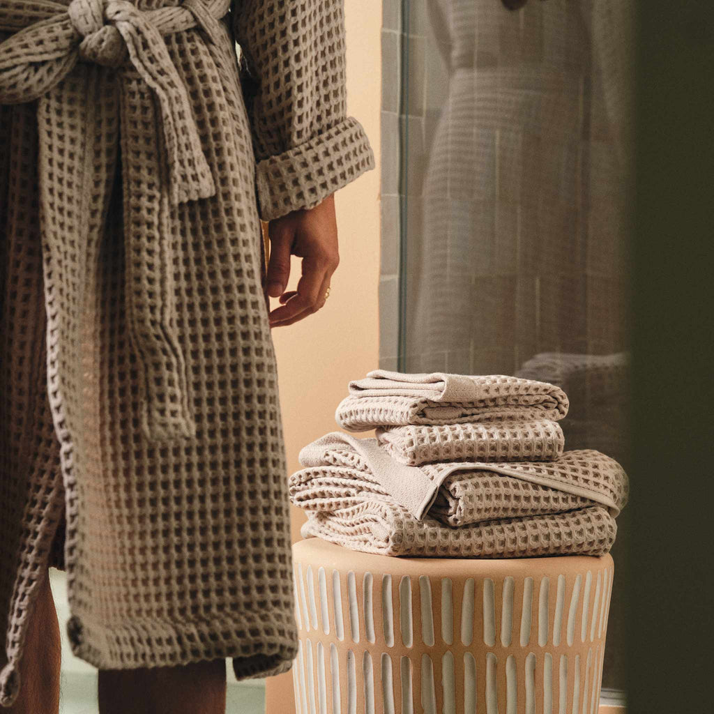 Dreamweave Waffle Robe Z9