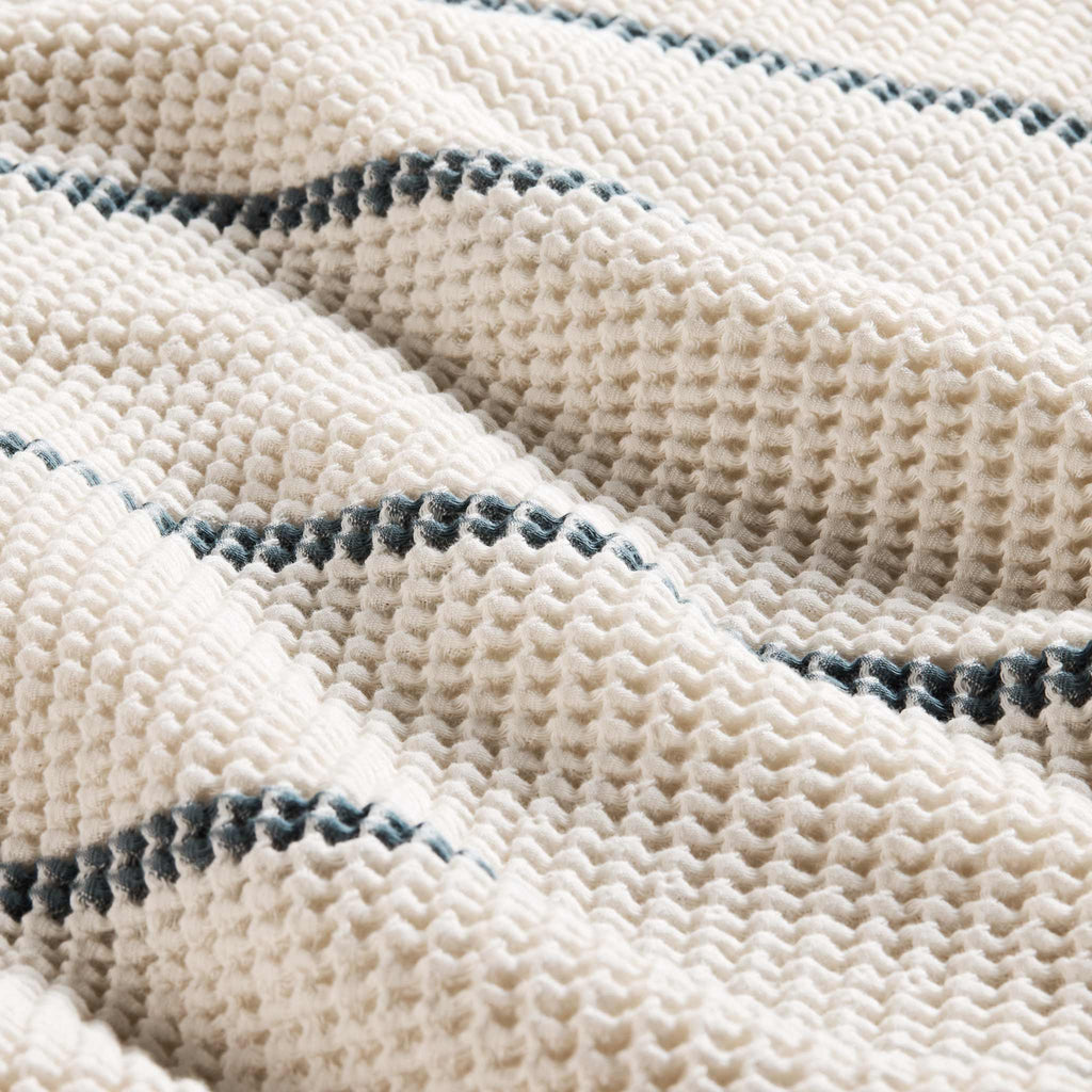 Dreamweave Waffle Bed Blanket G7