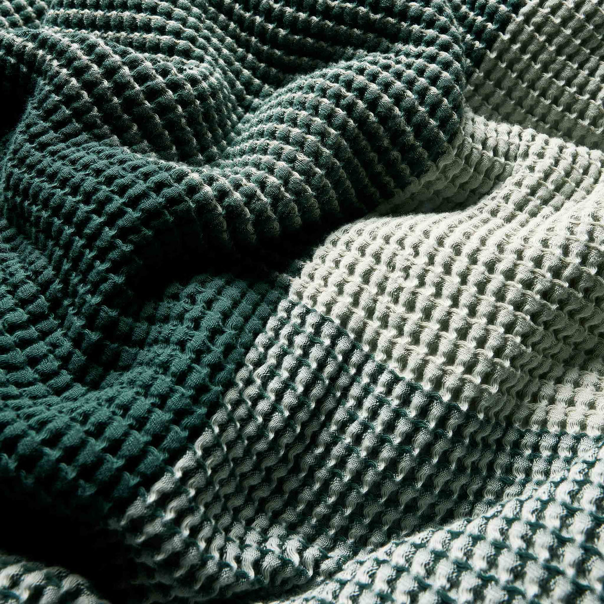Dreamweave Waffle Bed Blanket G7