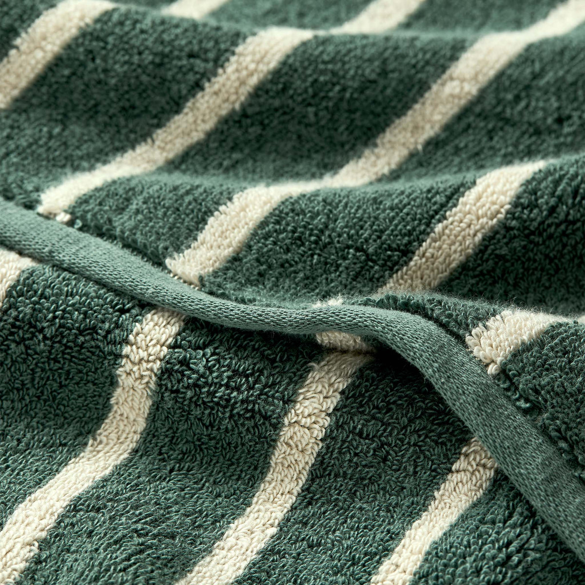 Super-Plush Set of 4 Bath Towel Bundle E6